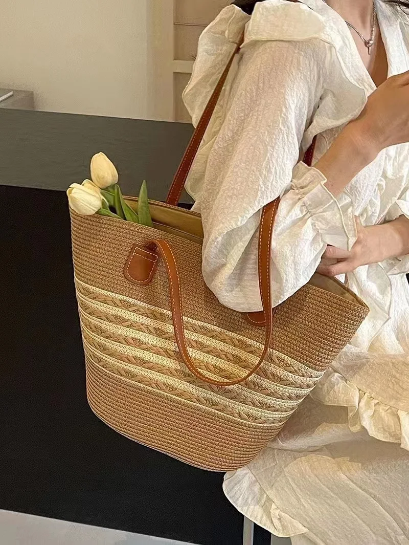 South Korea Vacation Style Raffia Woven Bag Large Capacity Tote, perfect for beach trips, shopping, and everyday use. — photo 6