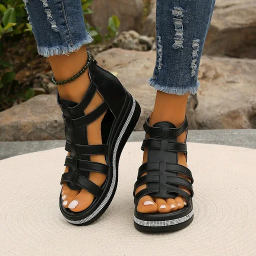 Title 5, Sandalias de plataforma con cuña y pedrería par...