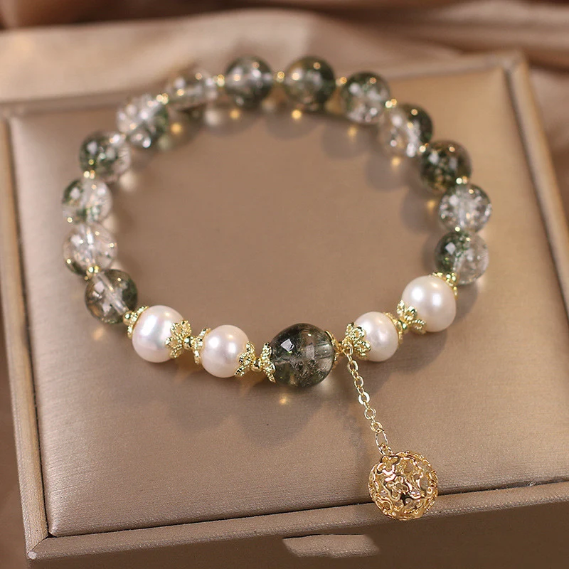 Bracciale con perline fantasma verde retrò stile nazionale per ragazza un accessorio unico per un tocco vintage ed elegante. Perfetto per completare il tuo look. — foto 2