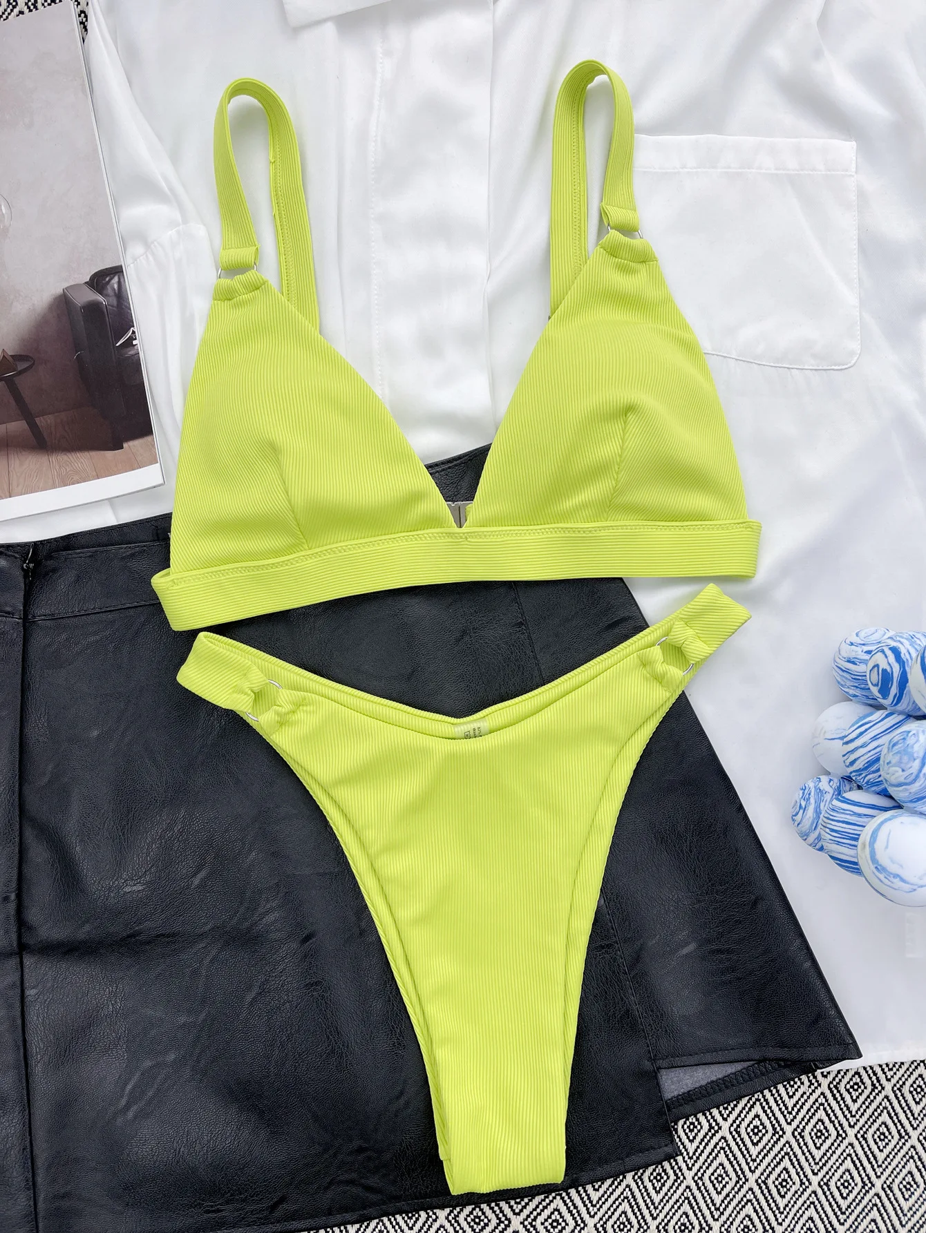 Title 26, 2-częściowy zestaw bikini, jednolity kolor, mał...