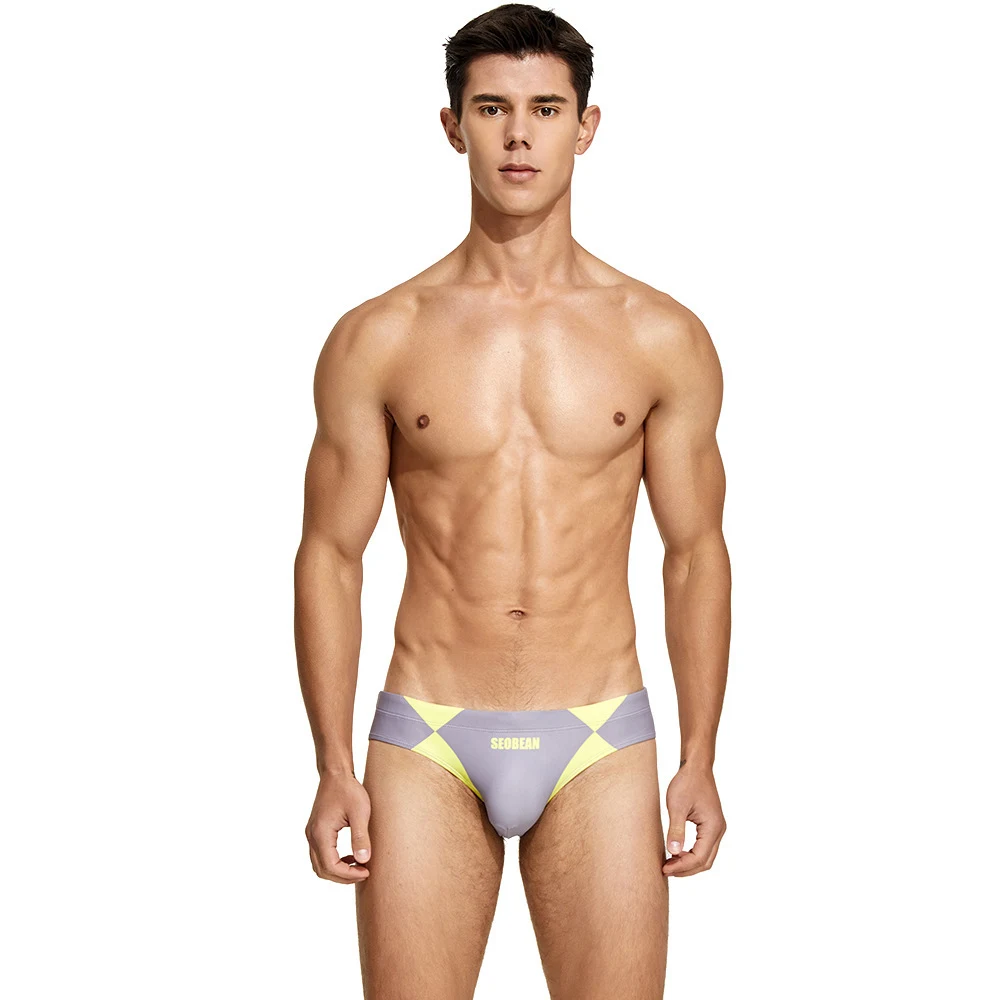 Cuecas de natação masculinas Novos shorts de banho Férias Conforto e estilo para suas férias na praia ou piscina. Desfrute do sol com confiança e leveza. — foto 4