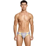 Cuecas de natação masculinas Novos shorts de banho Férias Conforto e estilo para suas férias na praia ou piscina. Desfrute do sol com confiança e leveza. — foto 4