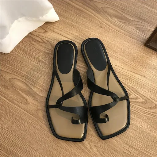 Title 15, New Toe Ring Slippers Womens Summer Outer Wear...