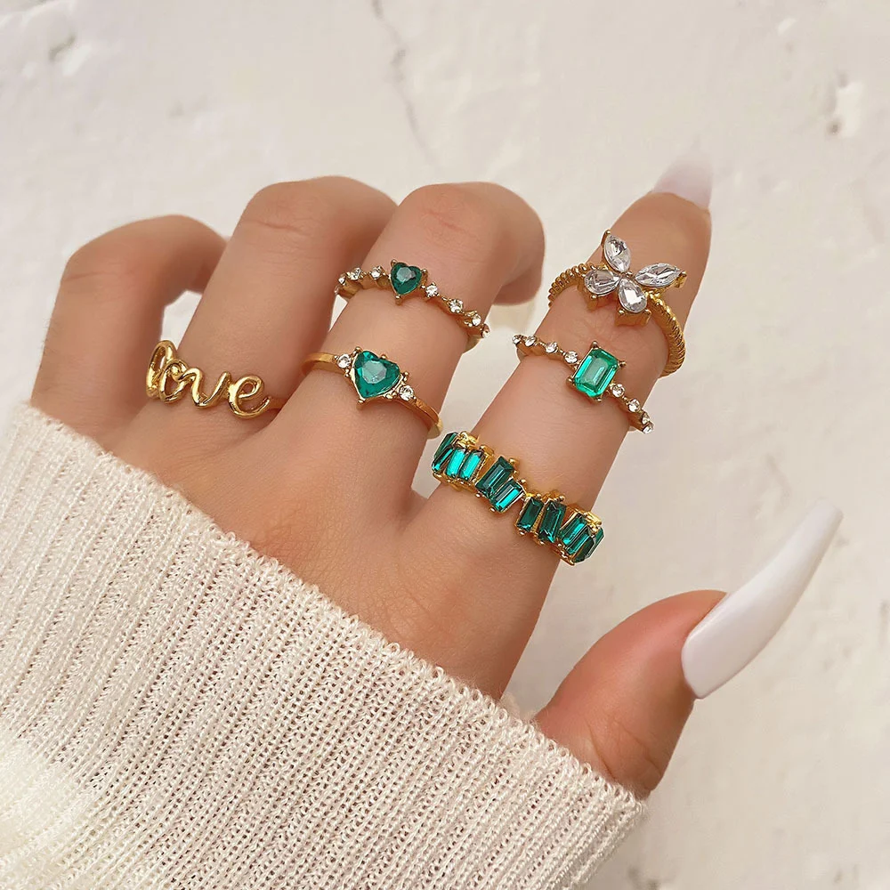 Conjunto de Anéis Retro Diamonds 6 Peças Borboleta Esmeralda e Zircão para um Visual Vintage Deslumbrante. — foto 6