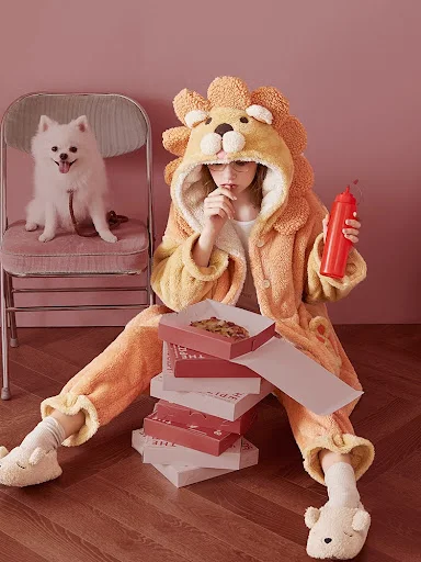 Title 3, Coral fleece ladies pajamas set