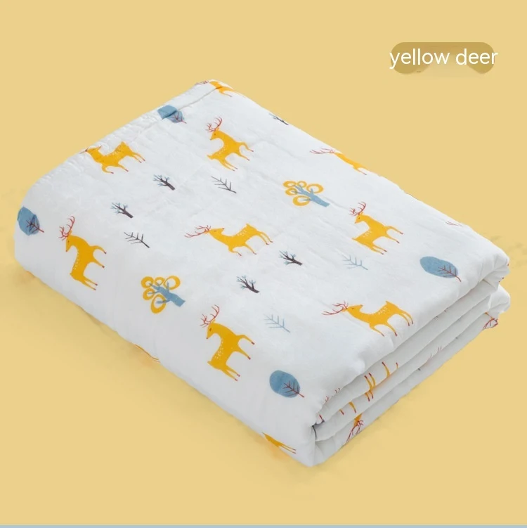 Cobertor de gaze de algodão puro para recém-nascidos com estampas delicadas. Macio, respirável e perfeito para ninar e proteger o bebê. — foto 7