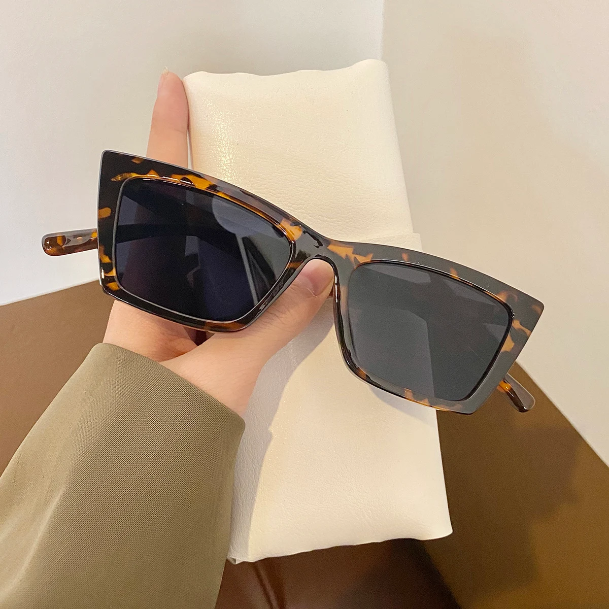 product image - 2