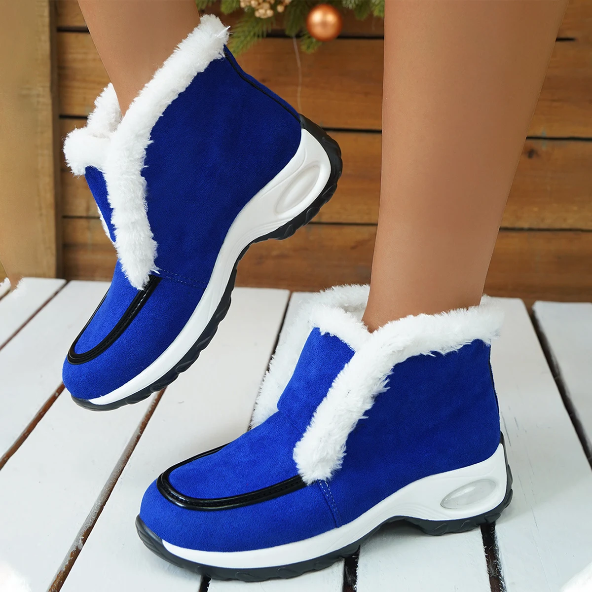Women's Plus Velvet Snow Boots with Air Cushion Sole and Decoration, providing warmth, comfort, and stylish winter footw — photo 4