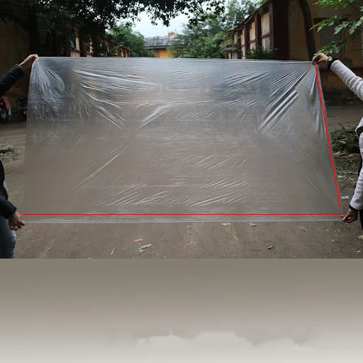 Title 3, Large Supply of 120-220 Disposable Plastic Bed ...
