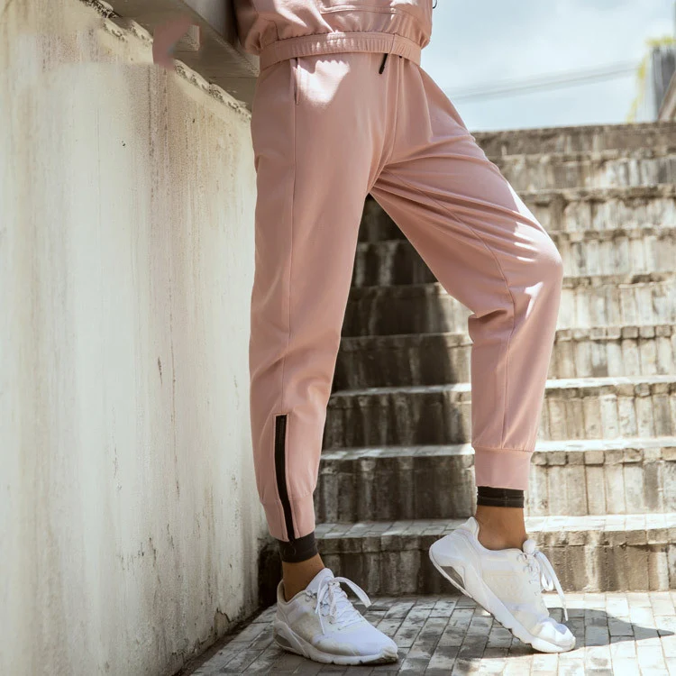 Title 3, Womens Cropped Pants Stylish Comfortable and V...