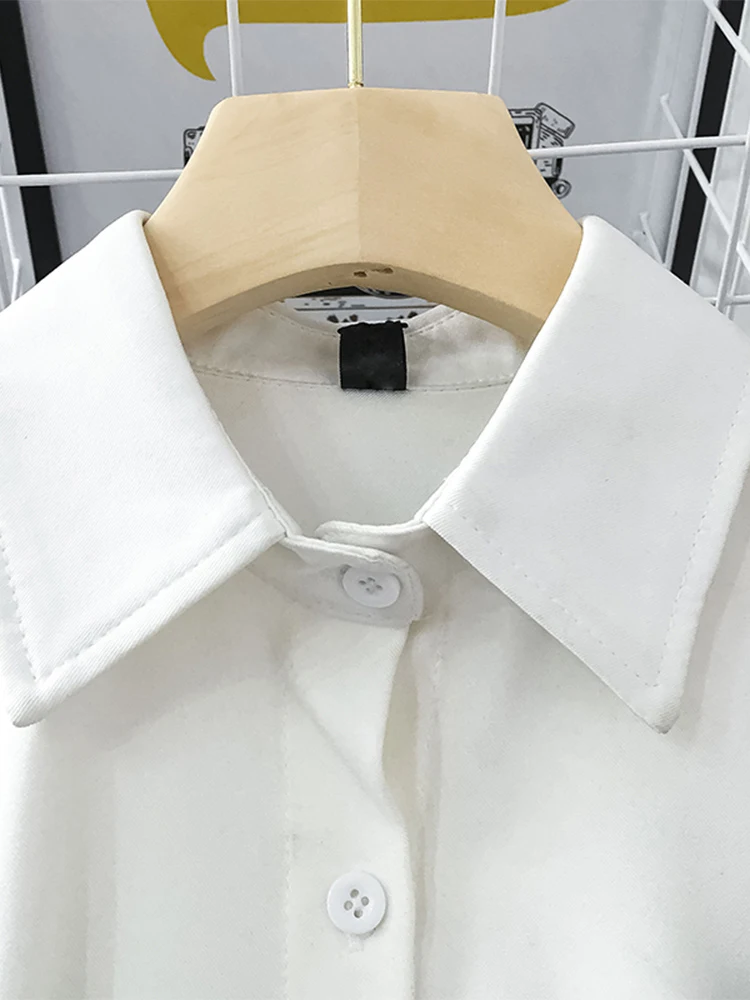 New Hong Kong-style long-sleeved blouse with a niche feminine design, perfect for a unique and fashionable look, enhanci — photo 2