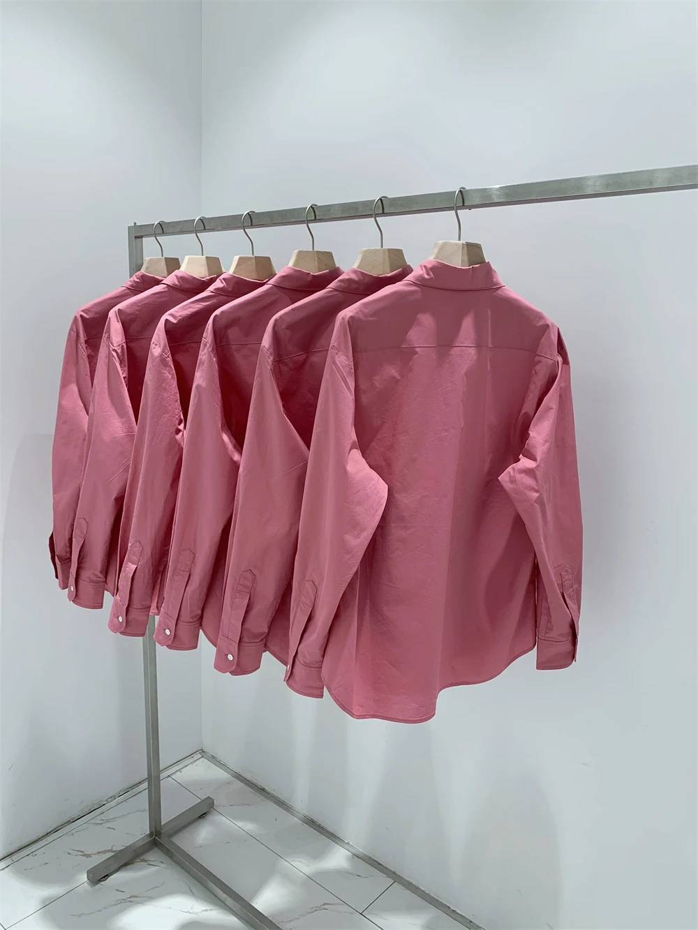 Title 8, Womens Niche Casual Loose Shirt Design