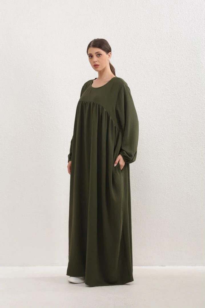 Title 7, Plus Size Loose Slimming Temperament Dress. Fla...