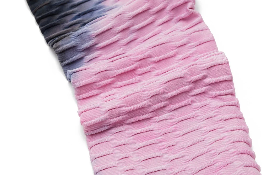 Title 5, Calças de yoga bubble tie-dye jacquard. Roupas ...