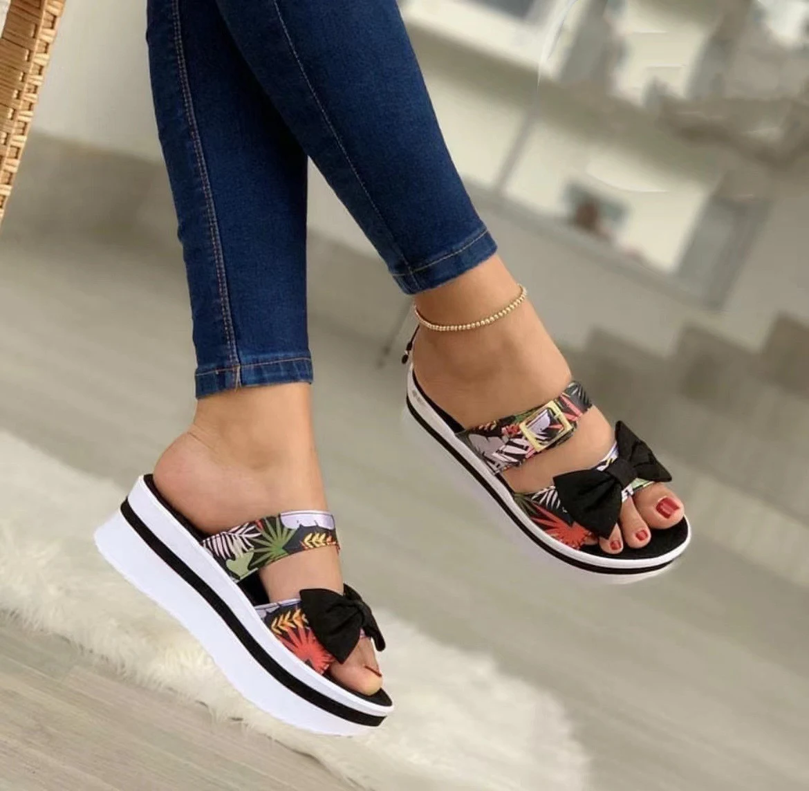 product image - 4
