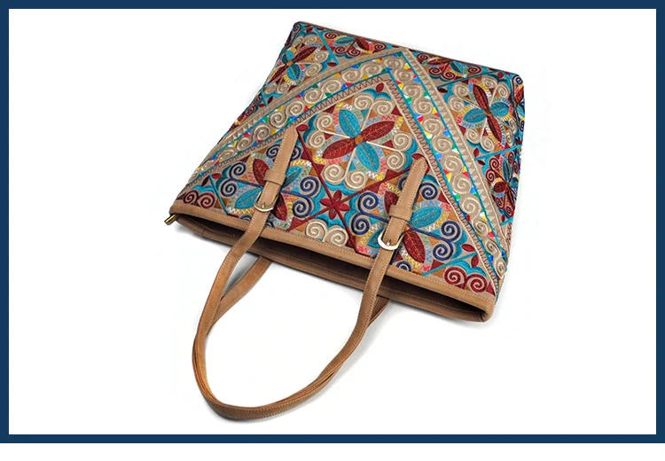 Title 3, Bolsa feminina de mão em couro PU estilo étnico...