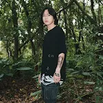 Men's and Women's Summer Tee with Loose Cat Design, Frayed Mouth Detail, Anti-Twist Feature, Perfect for Warm Weather. — photo 4