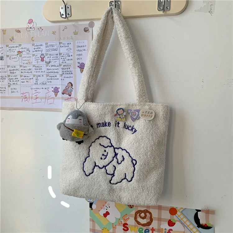 Bolsa de ombro de pelúcia com desenho animado fofo para outono e inverno, estilo universitário. Ideal para compras, macia e charmosa. — foto 1