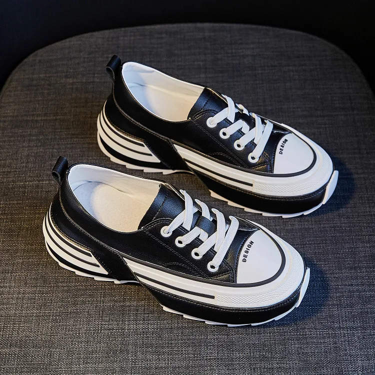 Title 15, Contrasting old shoes service to revive your fa...