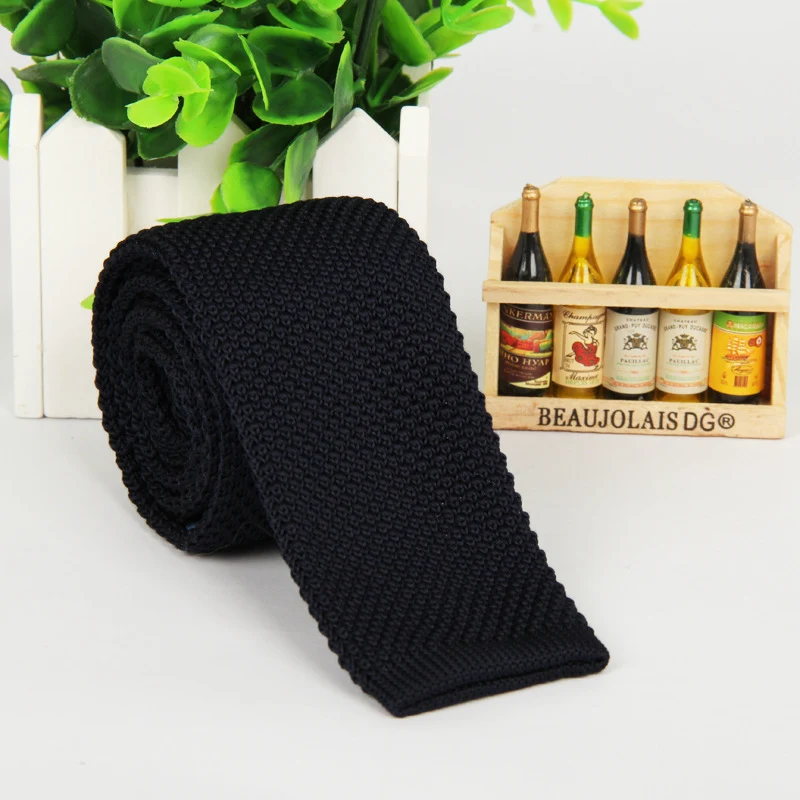Title 4, New solid color knitted tie for men, elegant an...