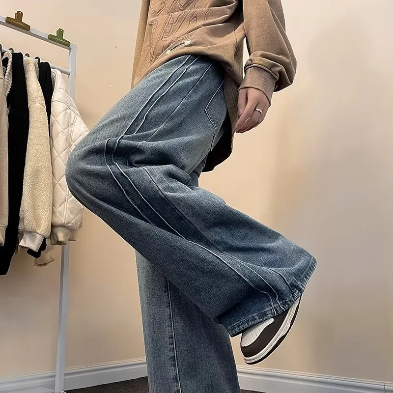American Retro Distressed Straight Pants Trendy. Stylish, comfortable vintage-inspired pants for a casual, on-trend look — photo 6