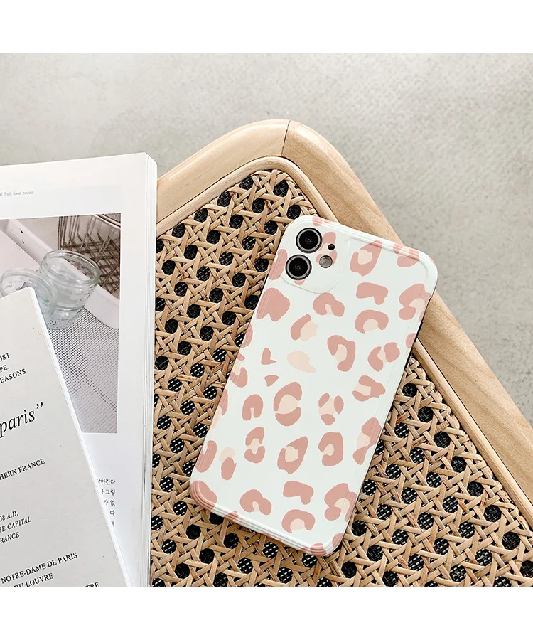 Title 4, Capinha para iPhone com estampa de leopardo, si...