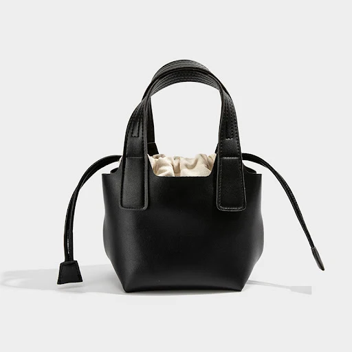 Title 7, Trendy Luxury Light Luxury Niche Basket Bucket ...