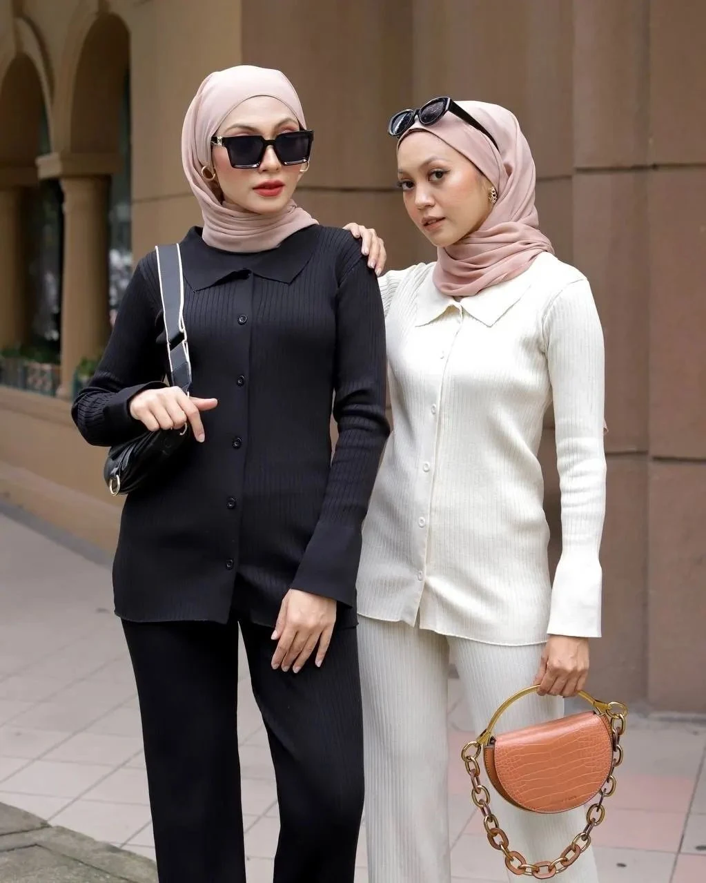 Women's Sweater Knitted Two-piece Suit, a comfortable and stylish set including a sweater and pants. Perfect for fall an — photo 8