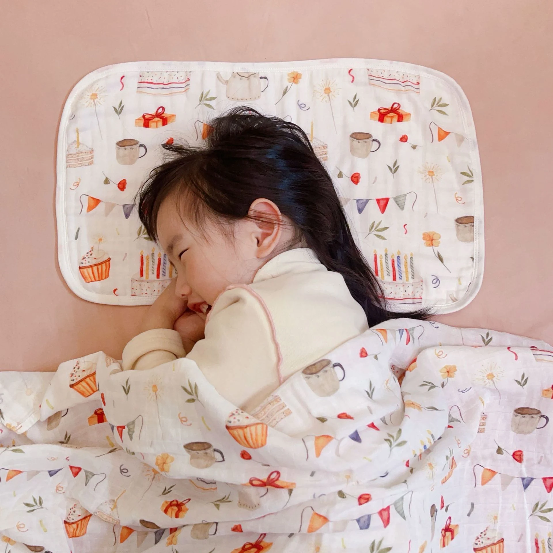 Creative Printed Double-layer Newborn Gauze Scarf. Soft, breathable, and perfect for swaddling and protecting your preci — photo 7
