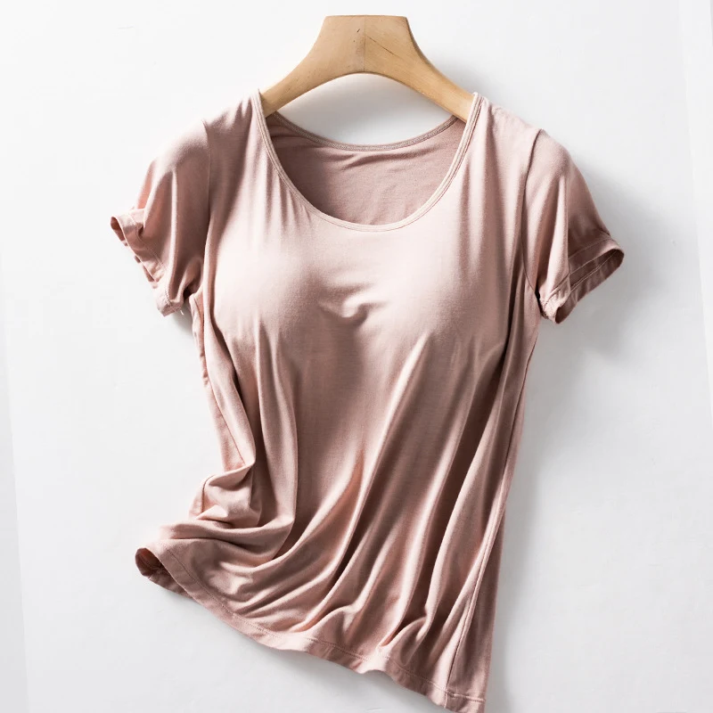 Camiseta sem Cueca com Bojo para Casa Manga Curta Conforto e liberdade em casa. Sinta-se à vontade com esta camiseta projetada para você. — foto 2