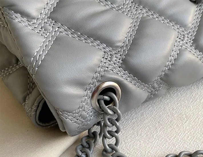 Plaid Embossed Chain Personality Shoulder Bag. Stylish and functional, perfect for everyday use. Make a statement with t — photo 2