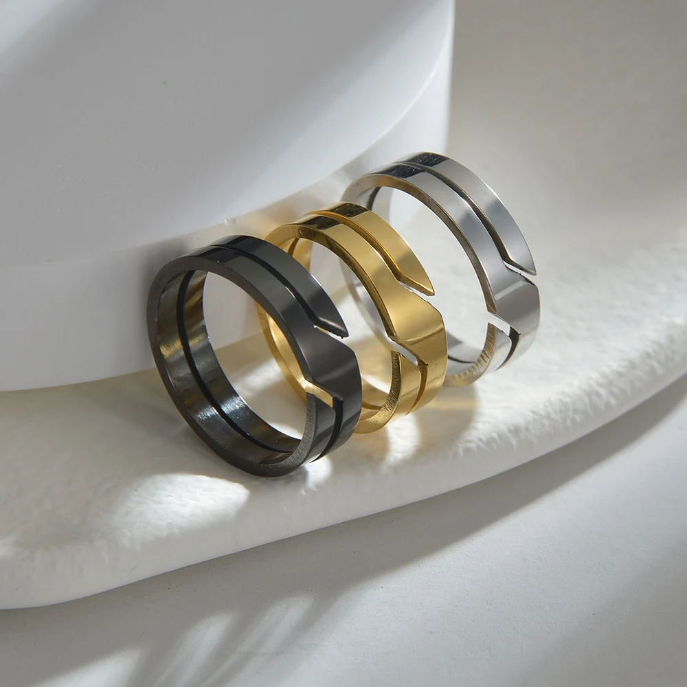 Anéis para Casais em Aço Inoxidável com Revestimento a Vácuo Vazado, elegância duradoura. Presentes perfeitos para celebrar o amor eterno. — foto 4