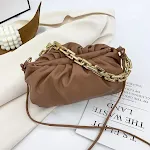 Koreaanse versie van pluche vouwen modeketen cloud handtas — foto 4