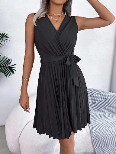 Title 7, European And American Elegant Cross V-neck Slee...