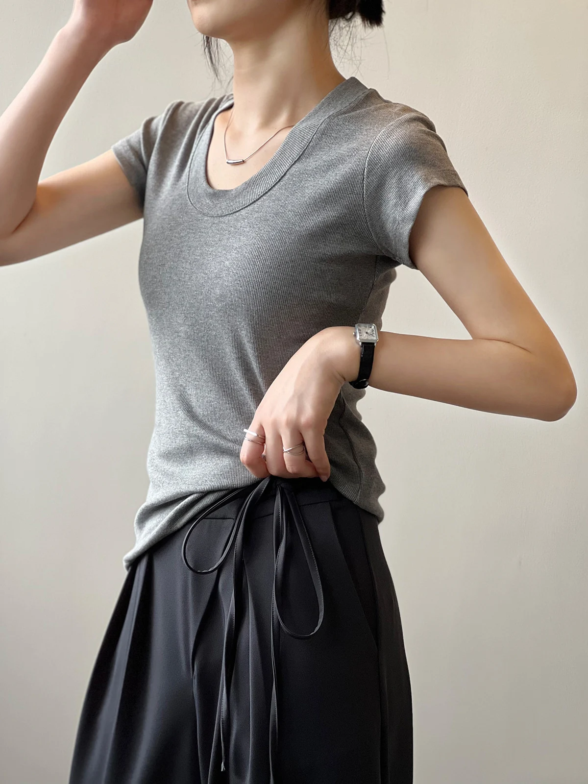 Title 17, T-shirt vintage da donna a maniche corte vestib...