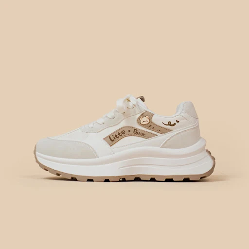 Title 3, Little Bear Printed Sports Shoe Girl