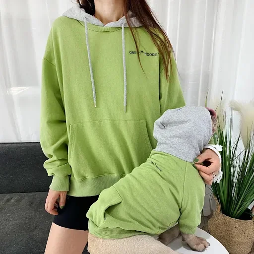 Title 6, Ropa para padres e hijos con diseño de gato per...