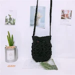 Bolsa Mensageiro de Palha para Férias na Praia. Leve tudo com estilo e praticidade. Ideal para dias ensolarados e relaxantes. — foto 3