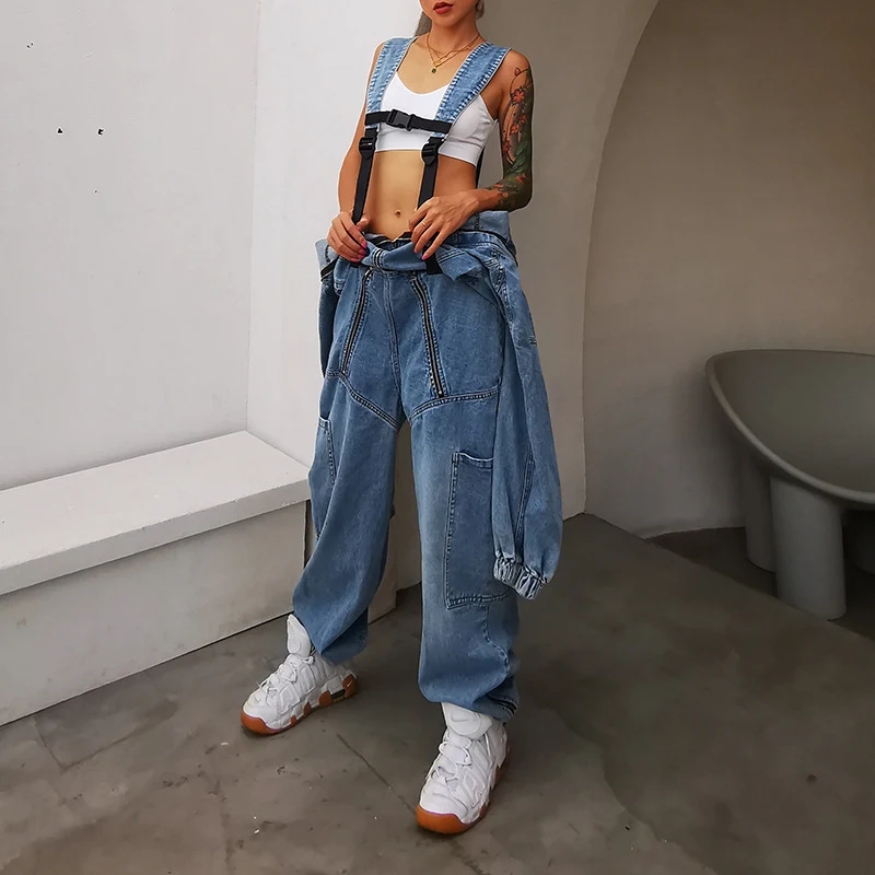 Mono vaquero holgado con capucha, pernera recta y estilo casual para mujer, cómodo y moderno, ideal para uso diario. — foto 3