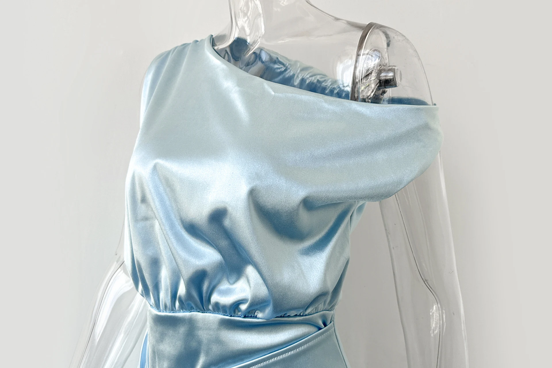 Title 2, Summer New Pleated Dress Ribbon Sexy Diagonal C...