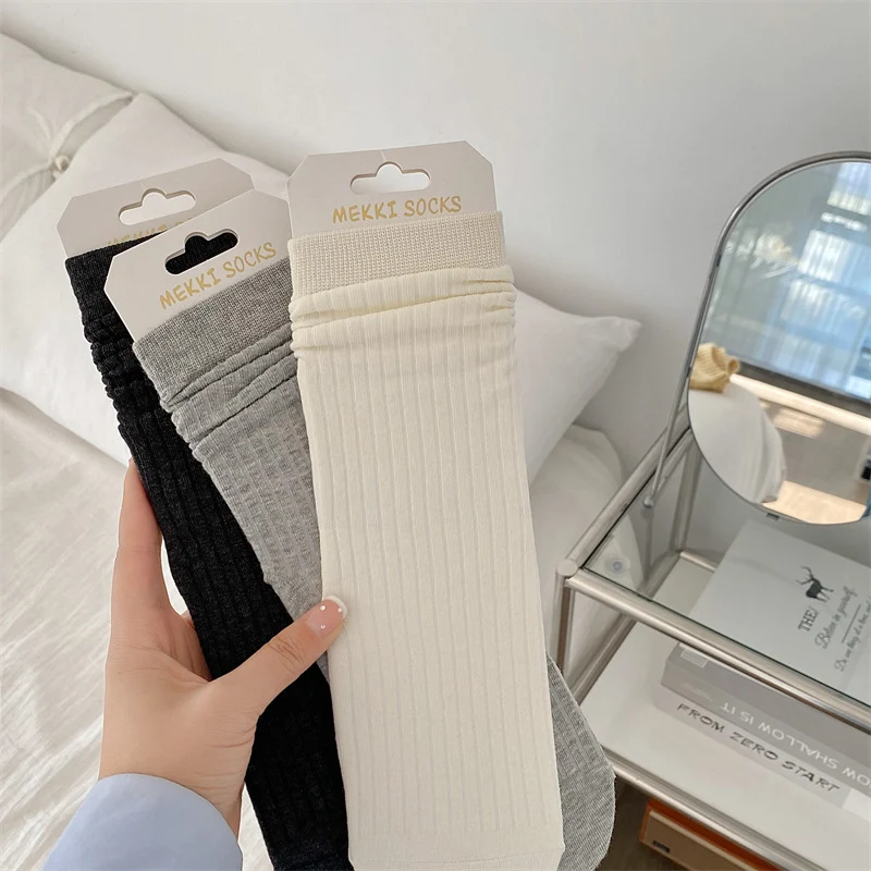 Solid Color Yarn Sunken Stripe Women White Tube Bunching Socks Women — photo 4