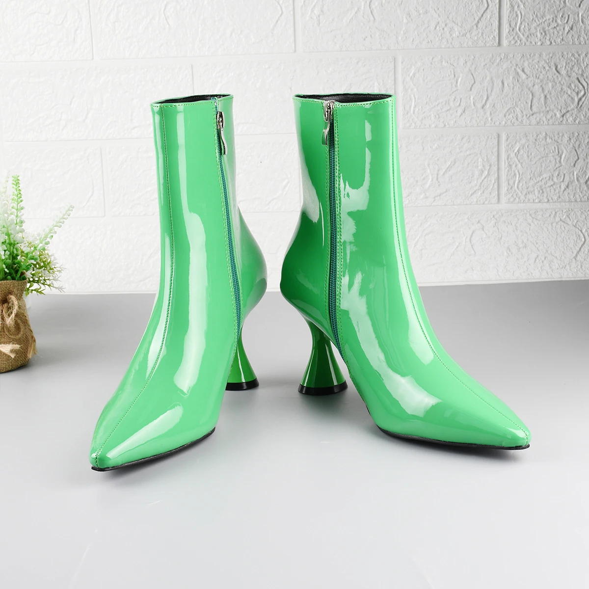 Title 4, Botas femininas de bico fino Botas de tornozelo...