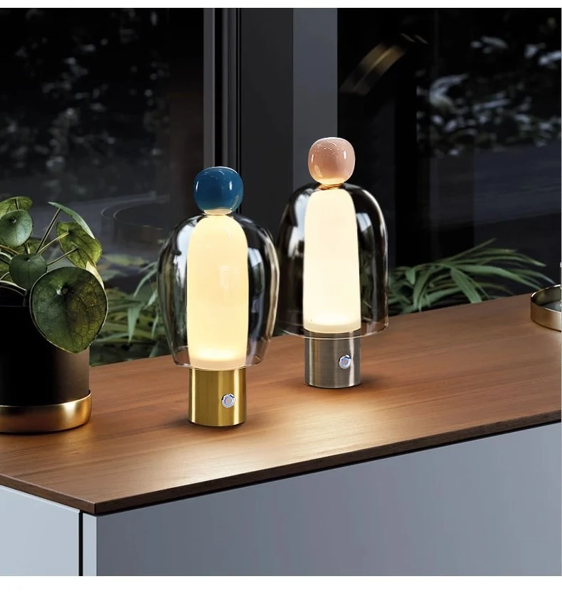 Title 7, Nordic Modern Glass Creative Charging Bedside T...