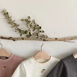 Macacão de Bebê Fofo com Estampa de Pera, Roupa de Moda com Mangas Longas, Conforto e Estilo para o Seu Pequeno, Roupa de Fart — foto 4