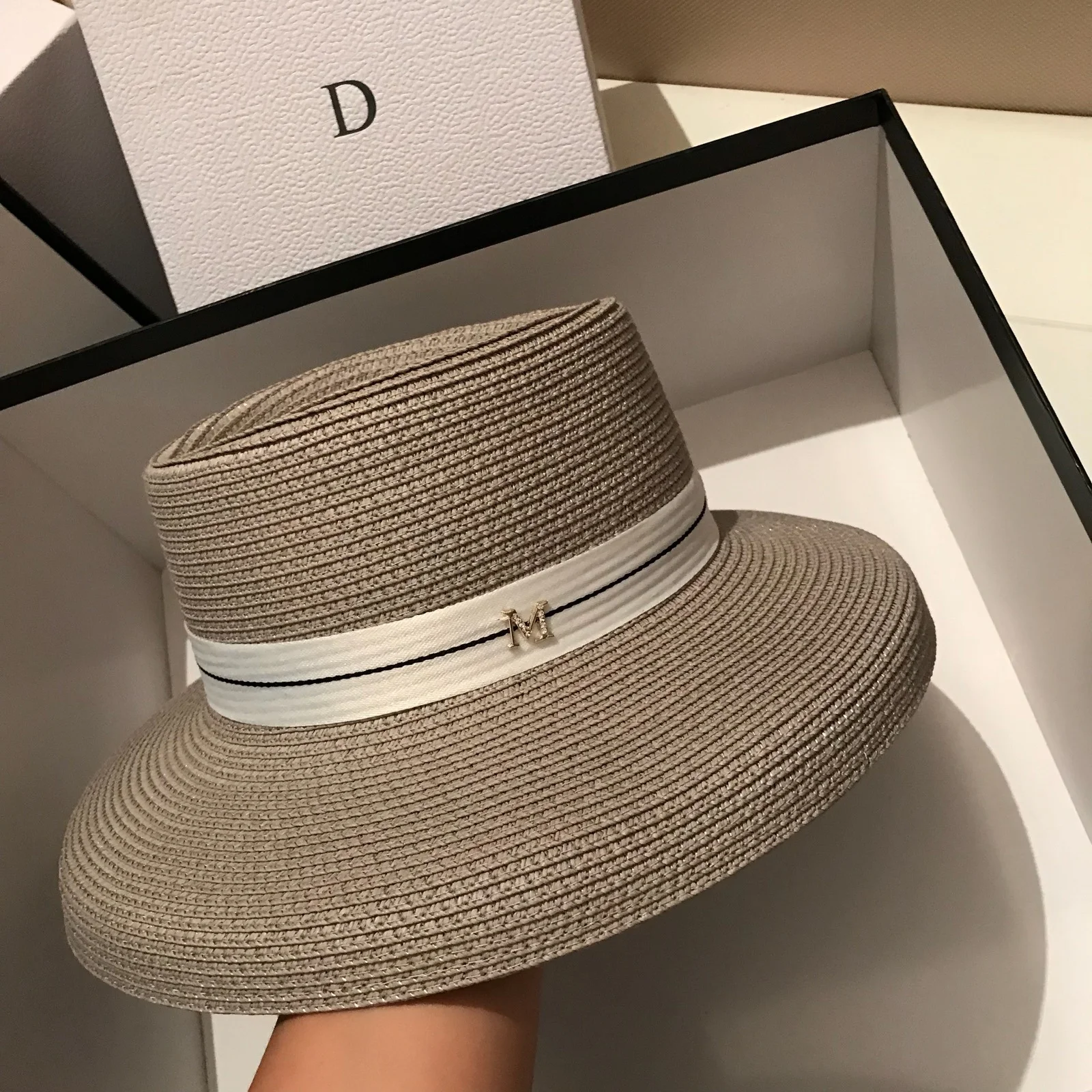 product image - 3