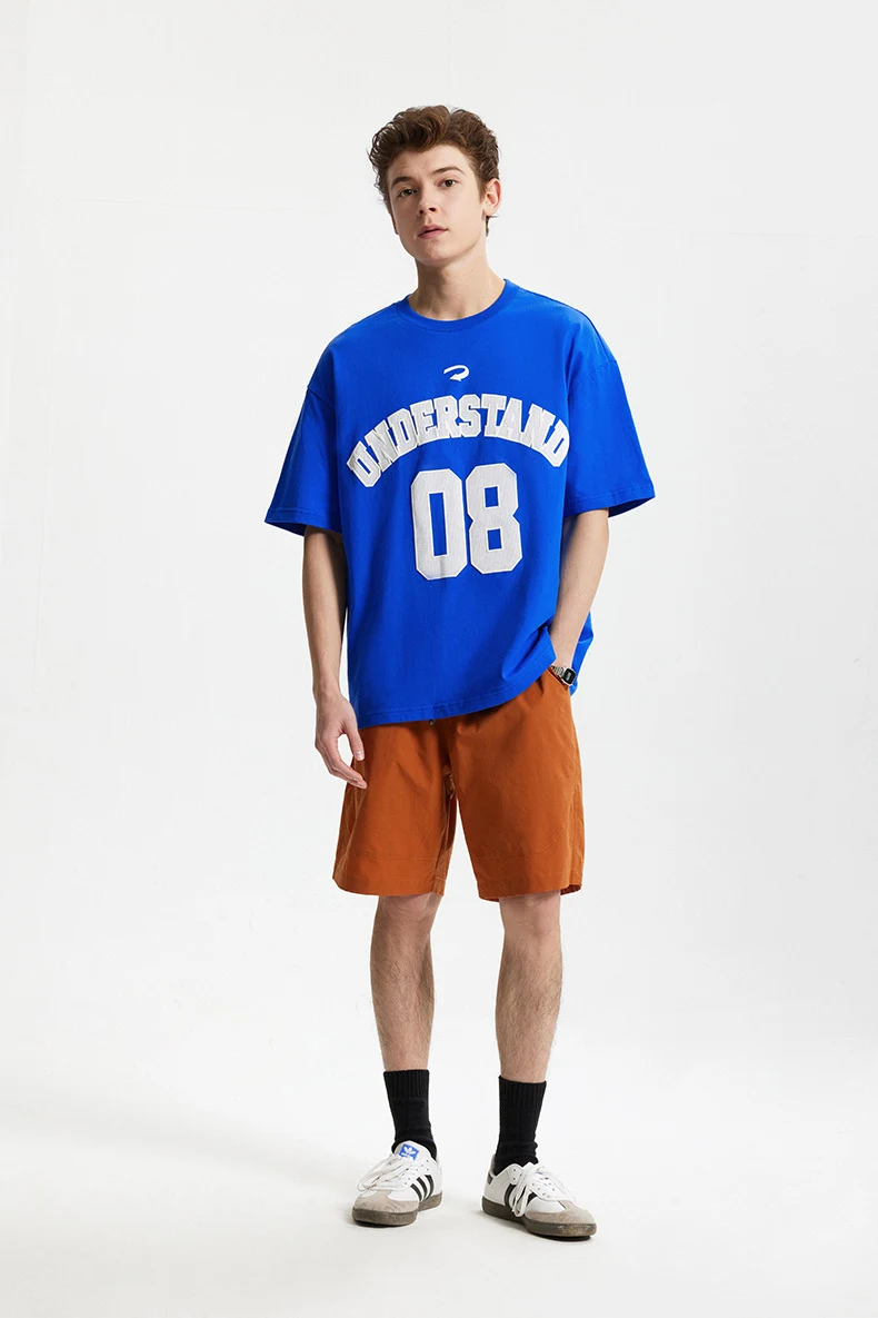 Title 5, American Digital T-shirt met schuimletterprint....