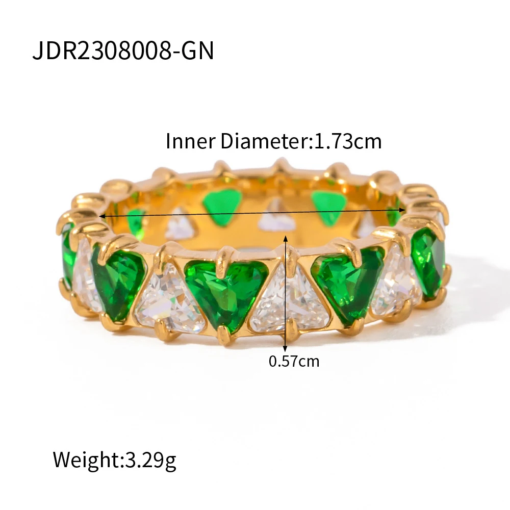 Anel de aço inoxidável dourado 18K com zircônia triangular incrustada, estilo europeu e americano, perfeito para looks modernos. — foto 8
