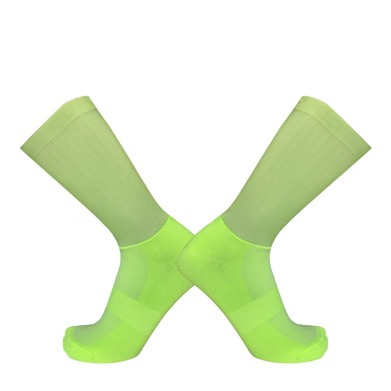 Men's and Women's Non-slip Silicone Cycling Socks. Enhanced grip and comfort for cycling. Provides secure fit and optima — photo 7