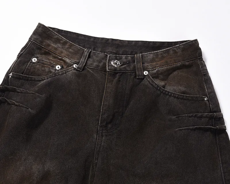 Title 4, Mens American-style High Street distressed jea...