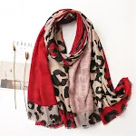 Versatile sciarpa per protezione solare con nappa da donna leopardata — foto 1